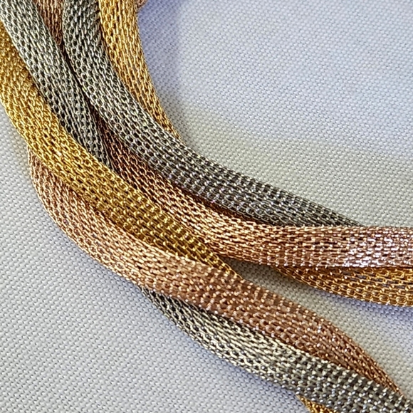 Tri Color Twist Mesh Necklace with Greek Key CZ Pendant and Earrings Set New - Picture 8 of 9